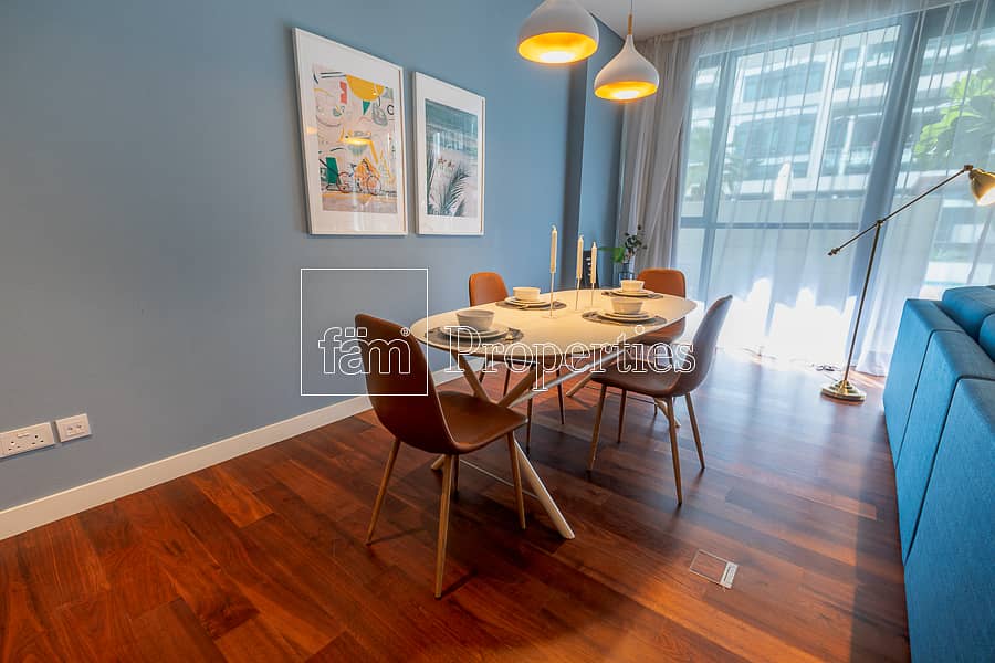 3 Stylish New 1 BR And Community Pool View