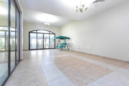 Spacious 4BR Corner SingleRow Internal Community