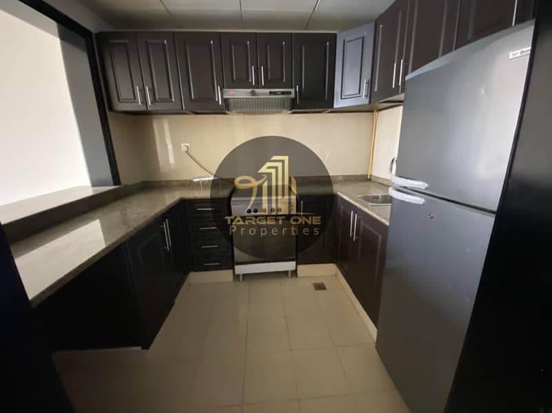 7 HUGE 1 BHK FOR RENT l AVAILABLE NOW