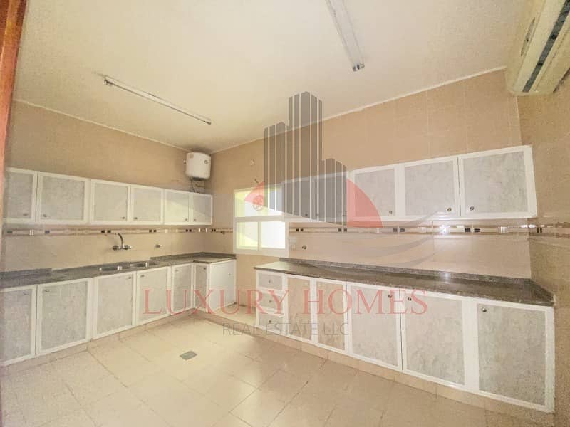 8 14 Months Contract Spacious and Bright Balcony