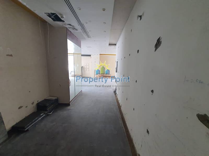 6 181 SQM Shop for RENT | Spacious Layout | Great Location for Business in Liwa Street