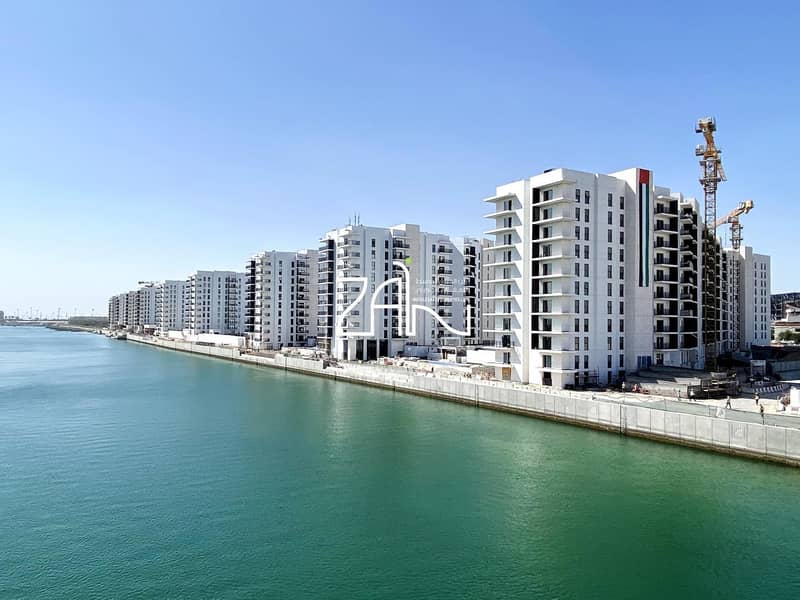 Pool & Canal View 2 BR Apt Brand New in Yas Island