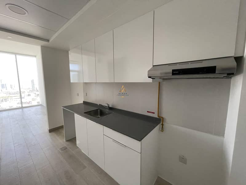 4 Brand new| Hot Deal|  Community View