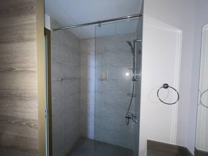7 Brand new| Hot Deal|  Community View