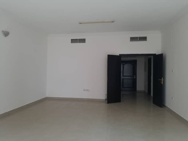 2 bedroom for sale in nuaimyia towers with maid room