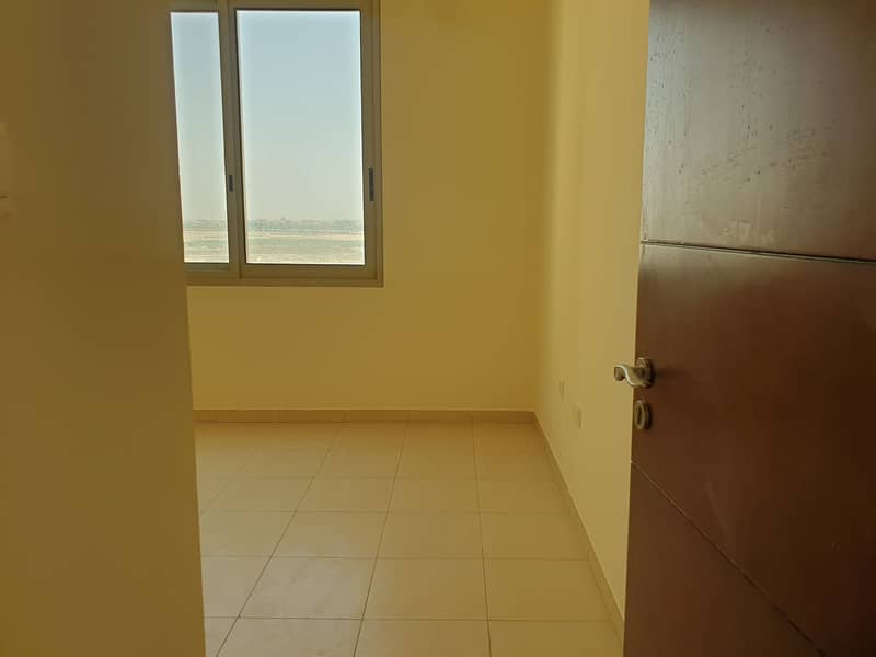 10 1 bed l Open View l Midd Floor l Oakwook Residence