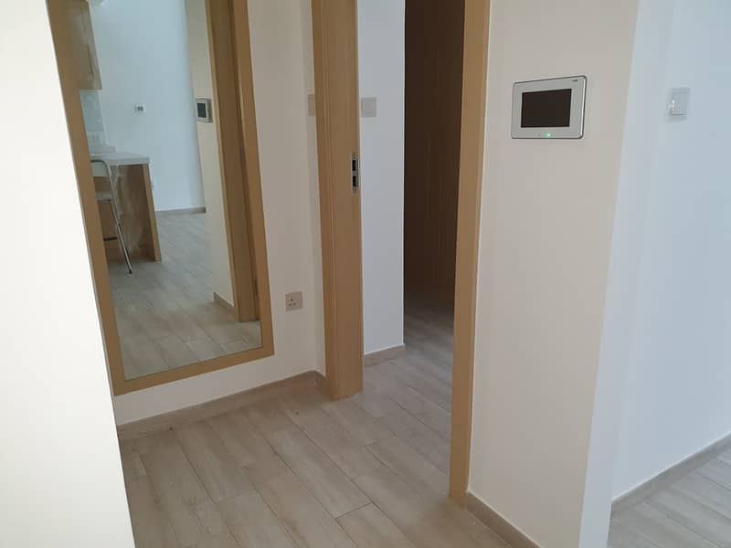 9 Brand new 1 bed l Pool view l Kitchen Equipped