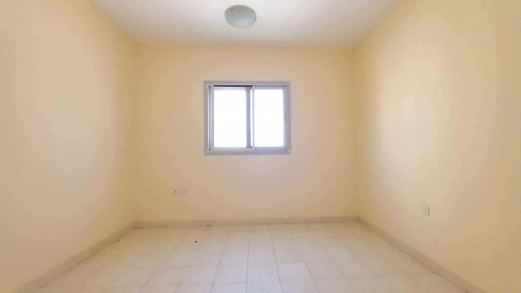 Квартира в Аль Кулайя, 1 спальня, 17000 AED - 5097470