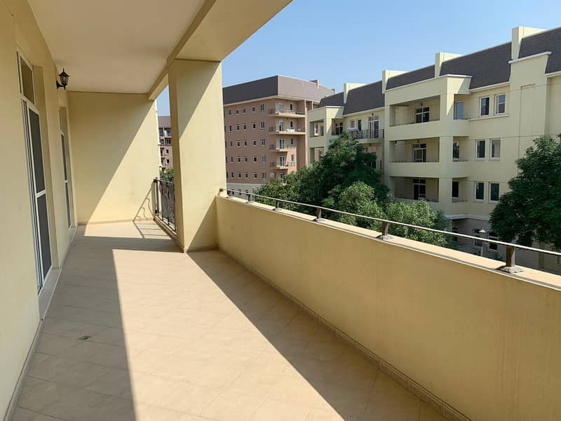 3 IMMACULATE | 2BHK | COMMUNITY VIEW!