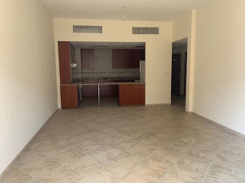 5 IMMACULATE | 2BHK | COMMUNITY VIEW!