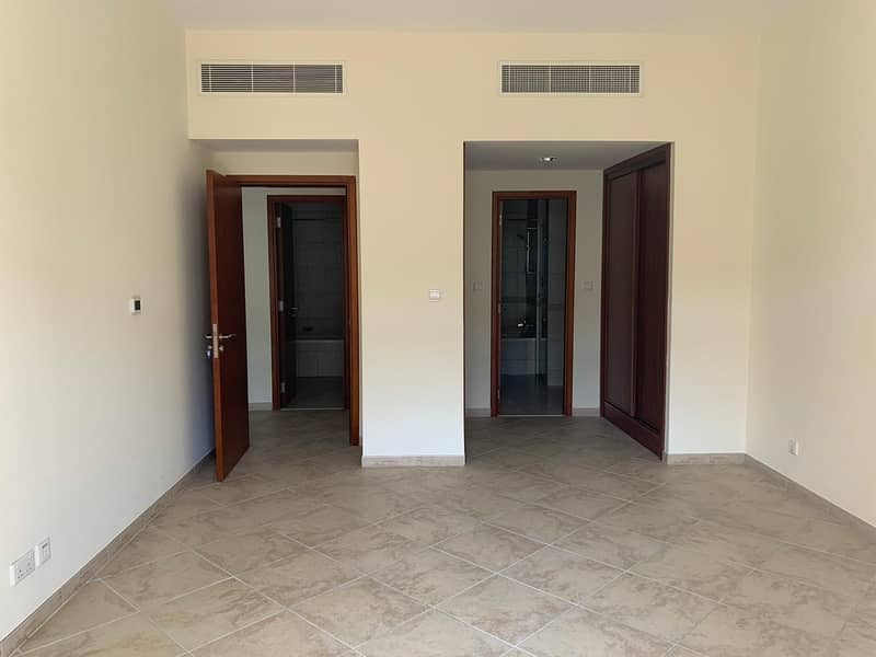 14 IMMACULATE | 2BHK | COMMUNITY VIEW!