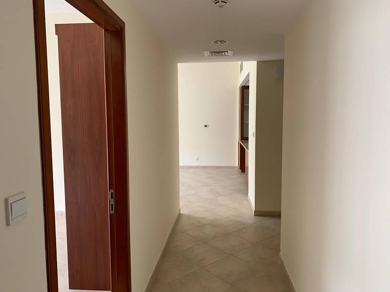 21 IMMACULATE | 2BHK | COMMUNITY VIEW!