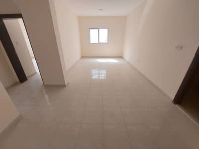 Hoot offer brand new 1bhk available in new muwaileh area Hugh Hall very nice apartment full family bldg on the rood bldg open view full rent only 20k