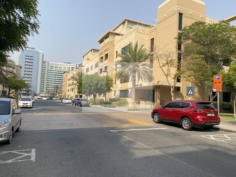 25 THE BEST LAYOUT | AL NAKHEEL 2 | VACANT ON TRANSFER  1BR - FOR  SALE FULL GARDEN VIEW