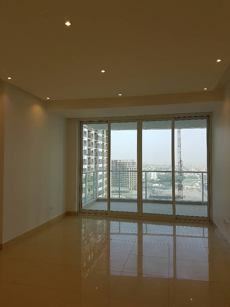 Lake View Ready To Move In 3 Bedroom Maids And Laundry Room With Double Balcony Laguna Tower JLT