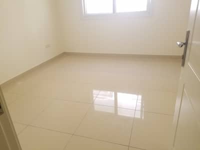 Spacious 2bhk apartment with 2 balcony with wardrobes with covered parking rent only 35k in 4 payment,s