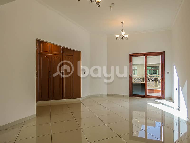 6 Large 2 Bedroom Apartment with Full Amenities in Raffa Behind New Gold Souk
