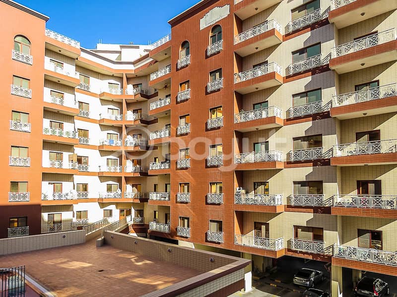 10 Large 2 Bedroom Apartment with Full Amenities in Raffa Behind New Gold Souk