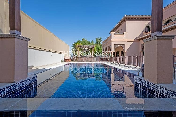 10 Well Maintained | Granada Villa with Pool