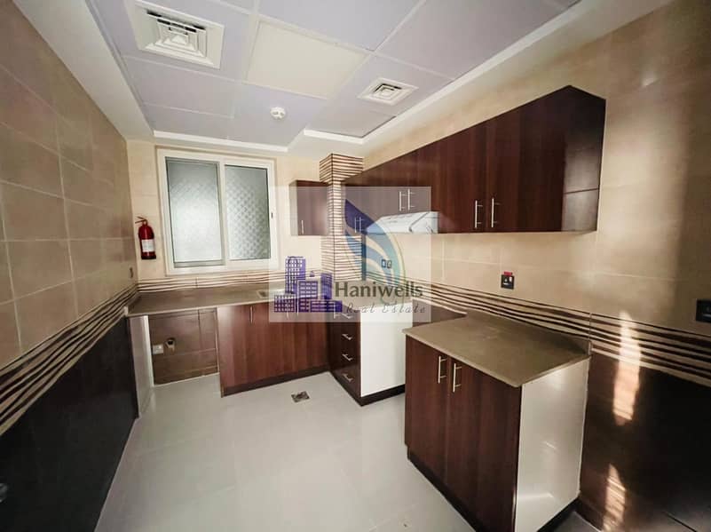 8 BURJ KHALIFA  VIEW | 1BR APT|CHILLER FREE