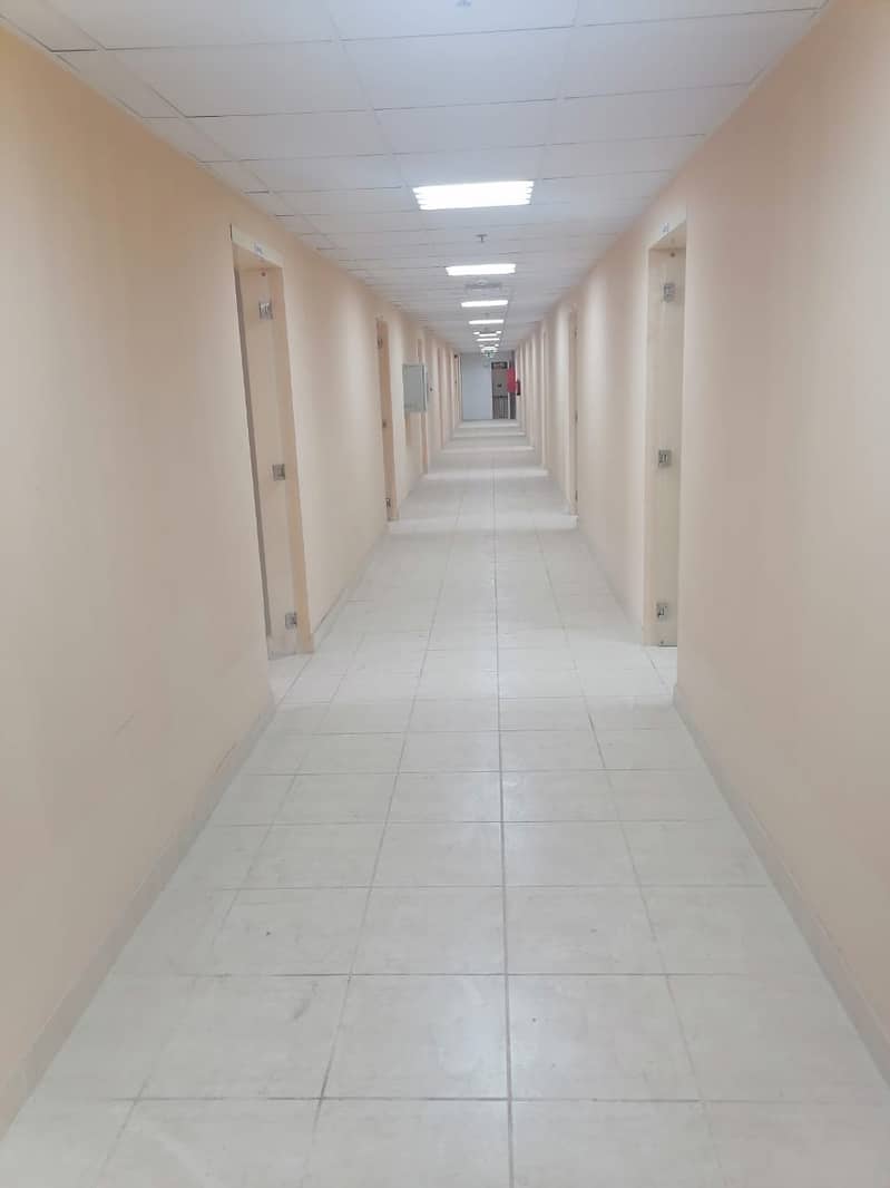 6 CORRIDOOR AREA