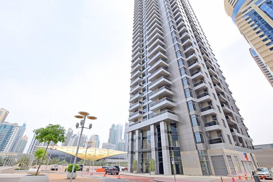 10 Excellent 2bed plus maid|Lake view and near metro