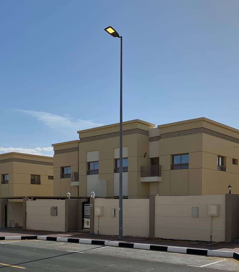 8 villa in Sharjah For sale