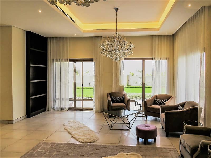 11 villa in Sharjah For sale