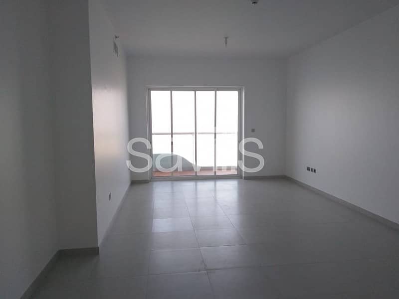 Spacious 2+M Bedroom With The Sea View in Corniche
