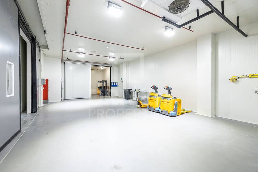 7 Brand New and Cold Storage | Top Quality