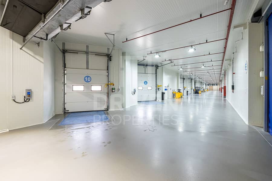 8 Brand New and Cold Storage | Top Quality