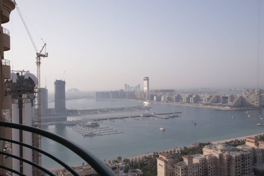 Well Maintained 3 Bedrooms in Marina Crown Tower