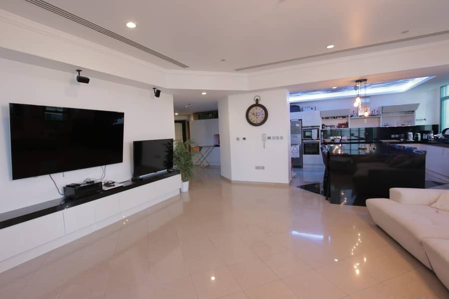 2 Well Maintained 3 Bedrooms in Marina Crown Tower