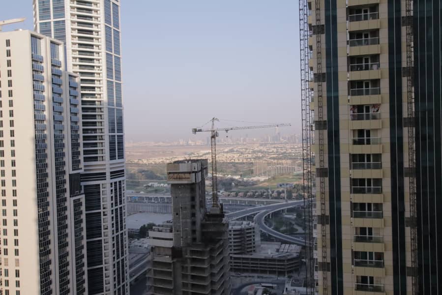 5 Well Maintained 3 Bedrooms in Marina Crown Tower