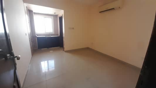 Short hot offer very nice studio with Close Kitchen only in 9000 AED in Muwaileh Sharjah