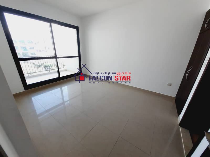 4 GARDEN AND POOL VIEW - BRIGHT 1 BEDROOM HUGE BALCONY - CLOSE KITCHEN