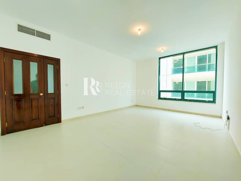 Great Price! 1BHK with 2 Washroom in the heart of Hamdan Street