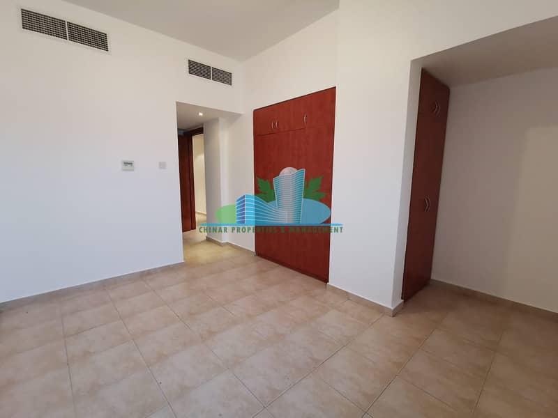 7 Large 3 Bhk with Big Balcony|Big Hall|Built in cabinet|4 cheques |Near Khalifa university