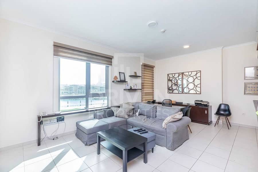 2 Huge Apt | Stunning View | Best Location