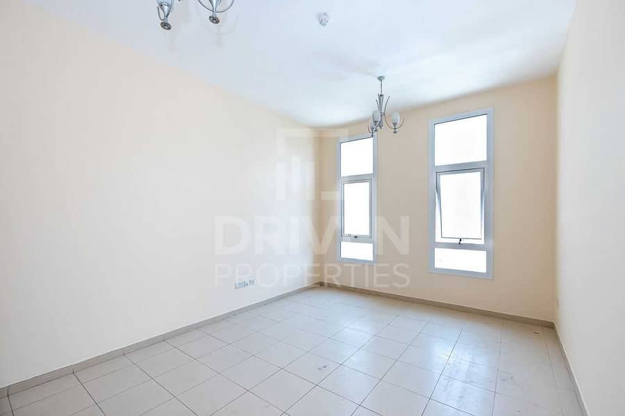 4 Remarkable Price for Investor l Close to Mall