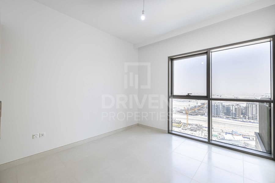 4 Handed Over | Tower View on Middle Floor