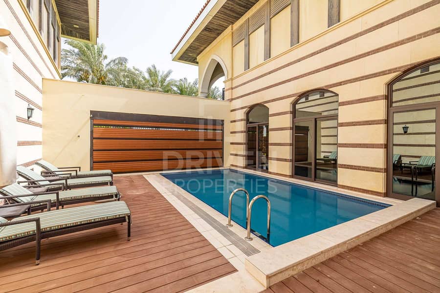 26 Private Luxury Serviced Villa | Spacious