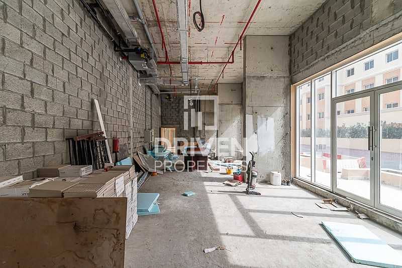 8 Shell and Core Retail Space in May Residence