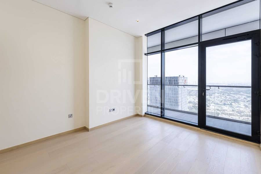 8 Spacious 1 Bed Apt with Balcony | Lovely