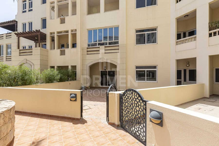 19 Spacious Apt | Terrace | with Maids Room