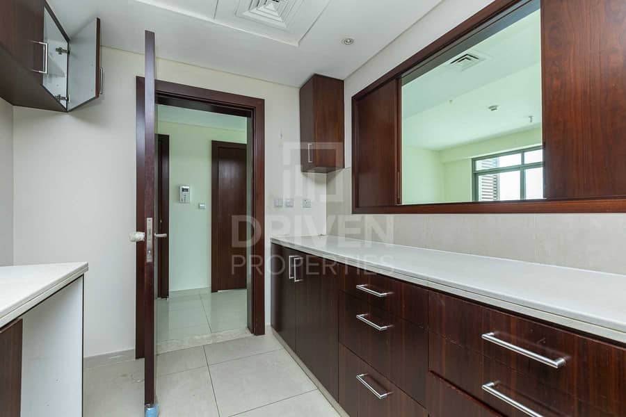 12 Golf Views | with Maid's Room | Spacious