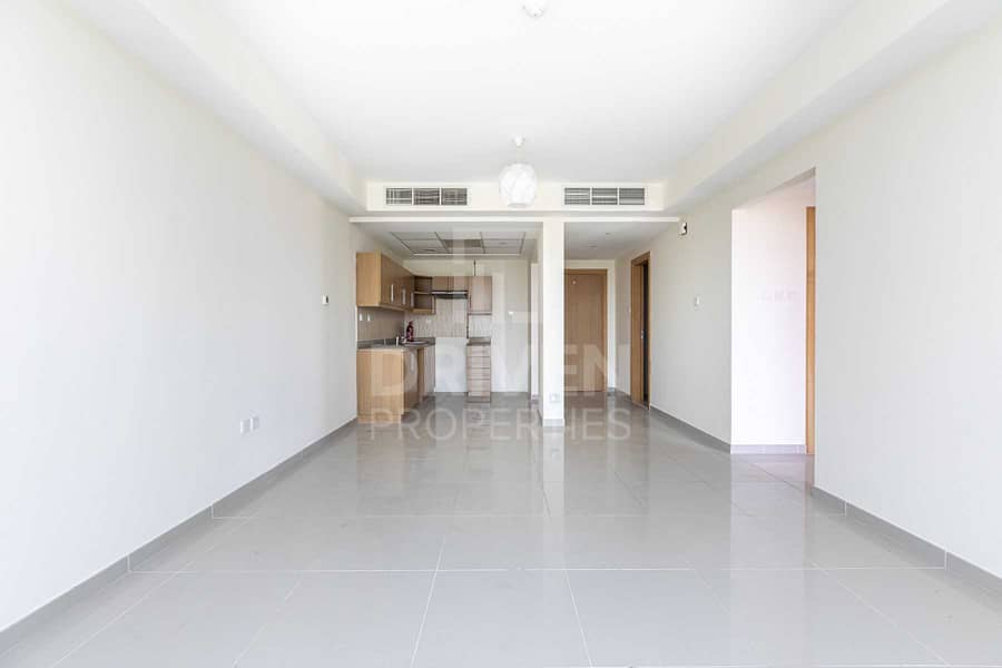 Fully Upgraded and Huge Apartment in JVC Fully Upgraded and Huge Apartment in JVC