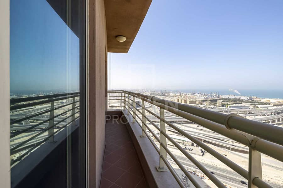 14 Cozy Apartment w/ Excellent Marina Views