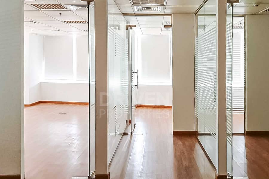 8 Well-manage and Spacious | Fitted Office