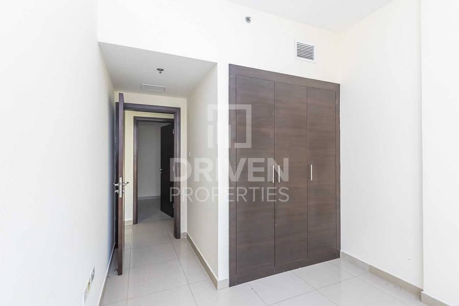5 Elegant 2 Bed Apartment with Maid's room